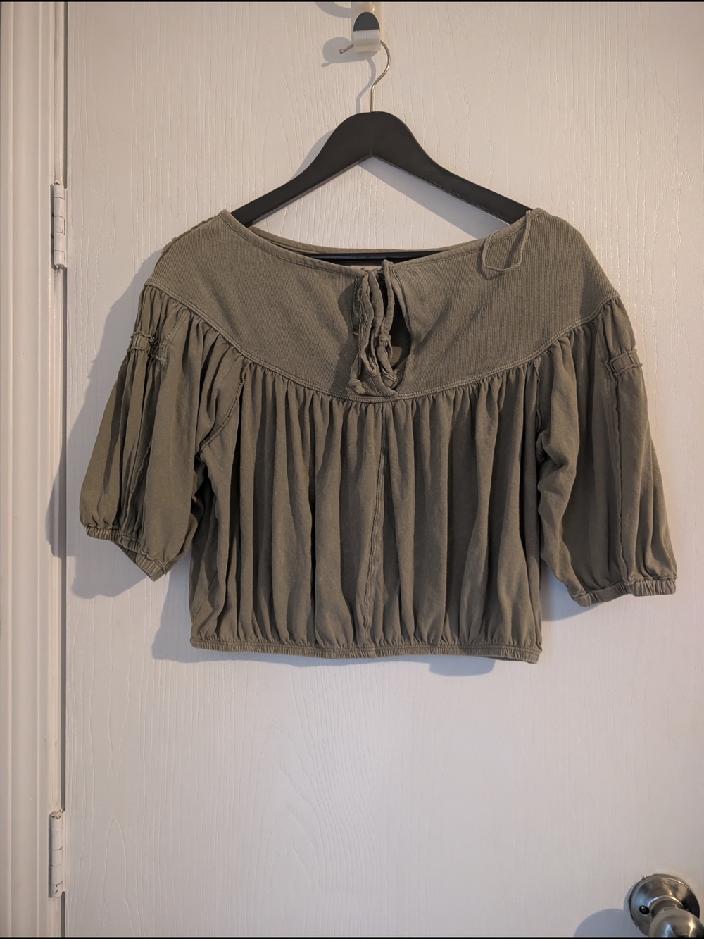 We The Free Olive Green Cropped Peasant Top with Back Tie
